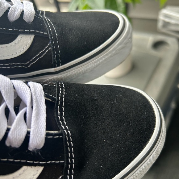 VANS! - Picture 10 of 12